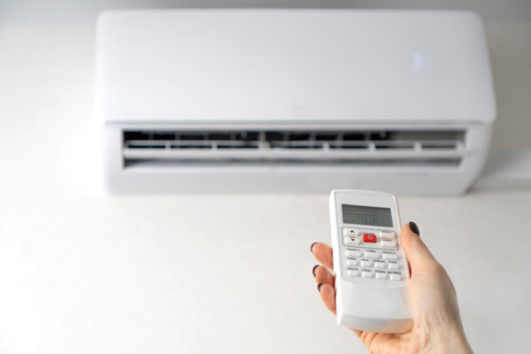 Indoor air conditioner and remote control